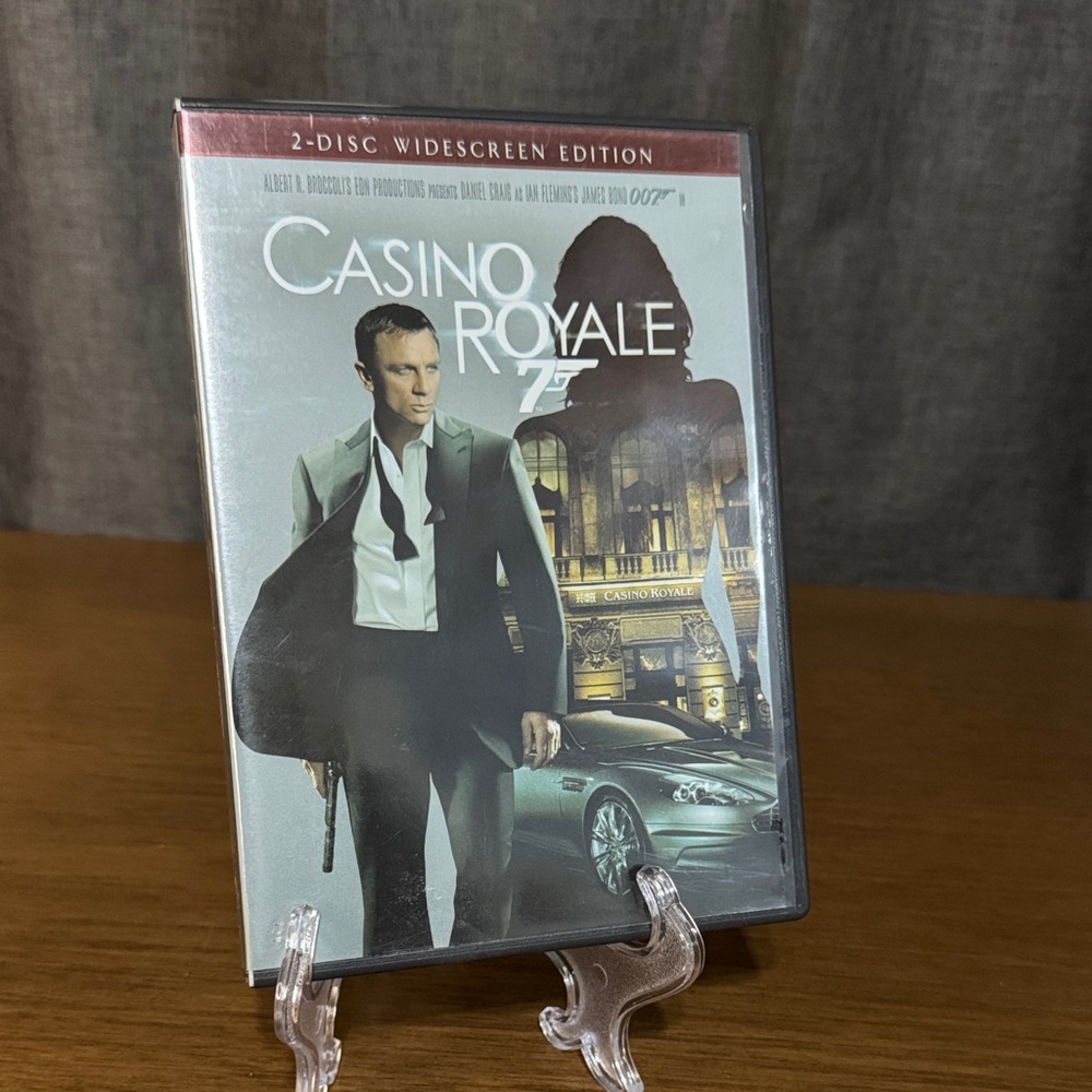 Casino Royale 2-Disc Widescreen Edition DVD